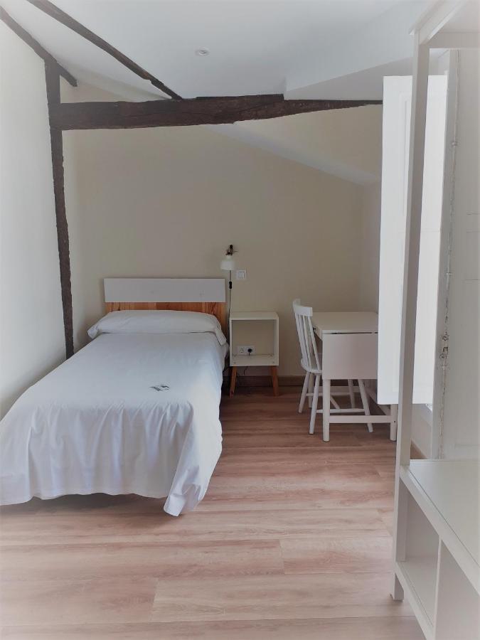 Hostal Lierganes Fluviarium Rooms Eksteriør bilde