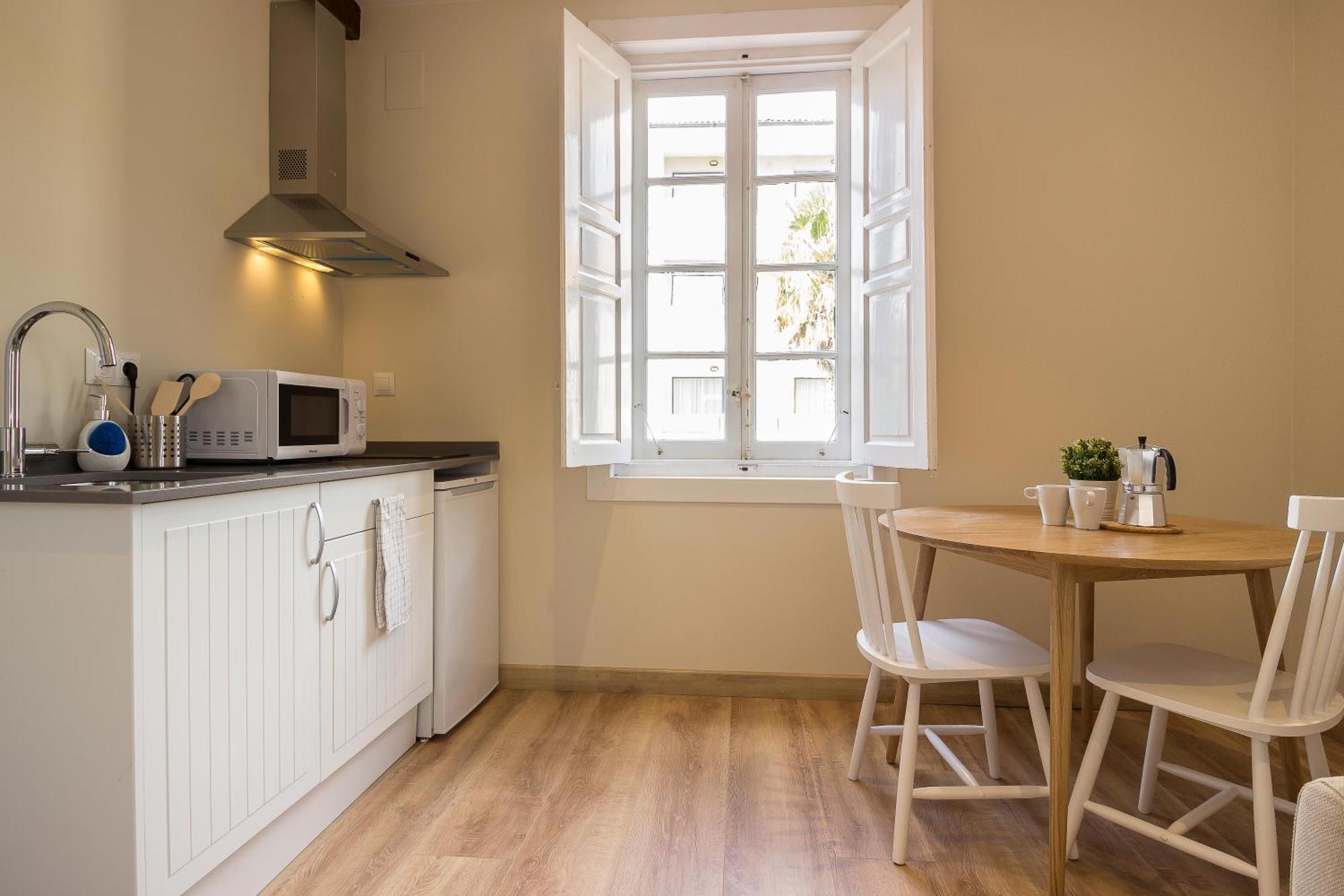 Hostal Lierganes Fluviarium Rooms Eksteriør bilde