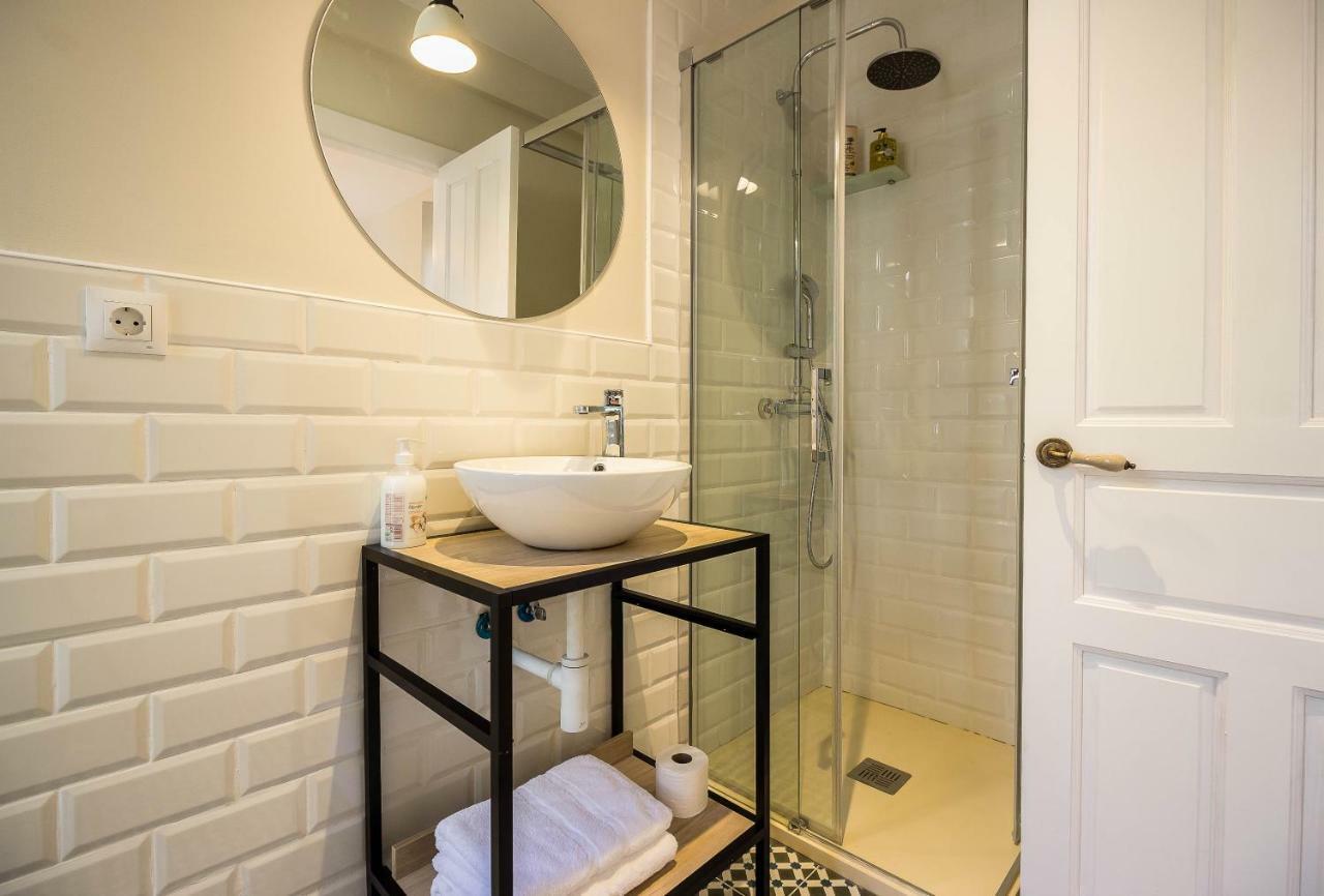 Hostal Lierganes Fluviarium Rooms Eksteriør bilde